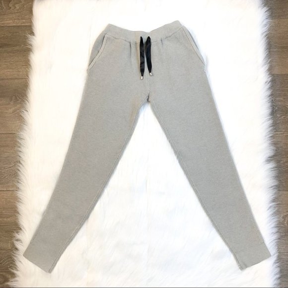 Anthropologie One Grey Day Venus Joggers Sweat Pants Grey  Knit Size Small - Picture 2 of 16